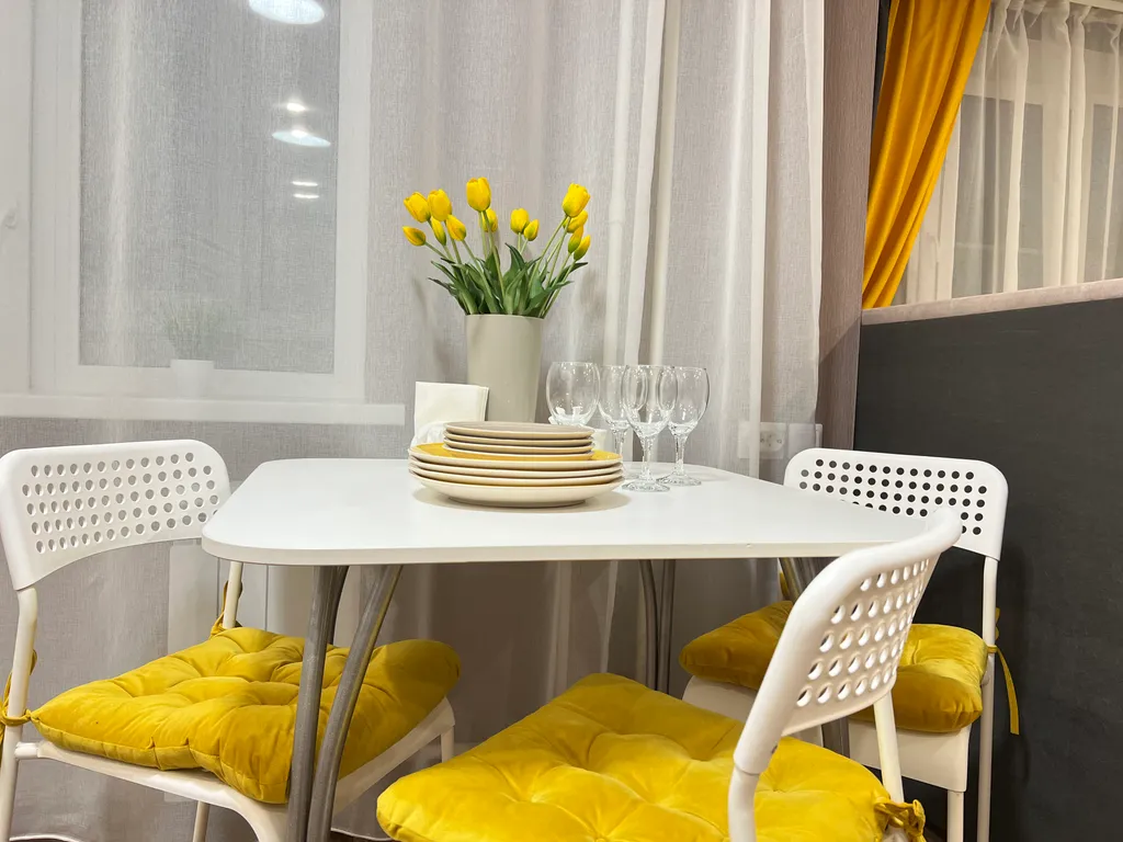 Студия Желтые тюльпаны