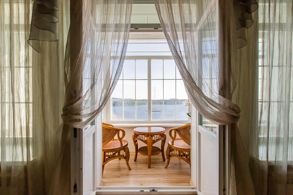 Шикарная вилла на берегу моря