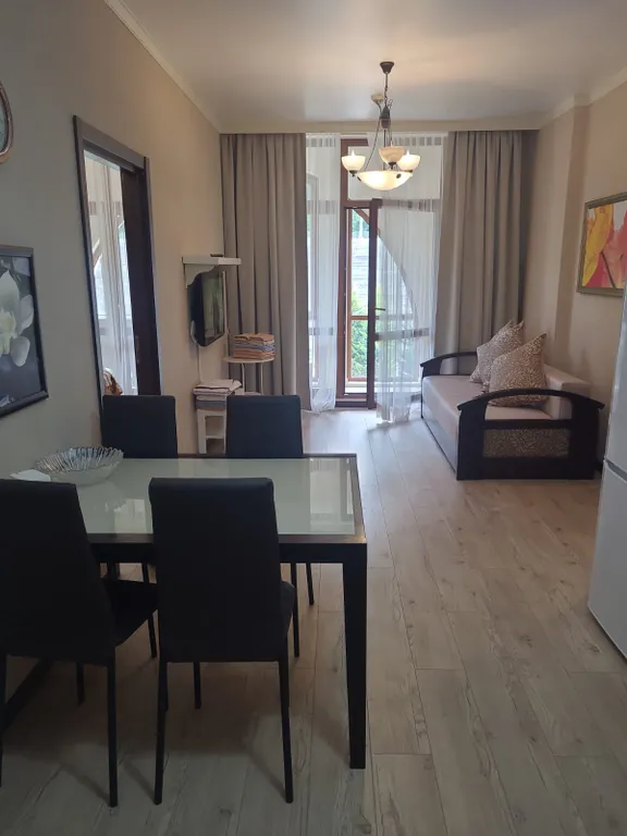 Уютная квартира с двумя спальнями с видом на горы в Эсто-Садок