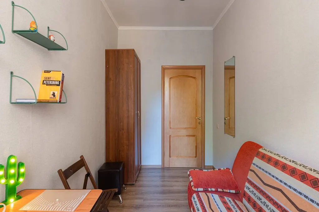 Квартира Квартира с 4 комнатами для большой семьи в 7 минутах от Невского — Санкт-Петербург