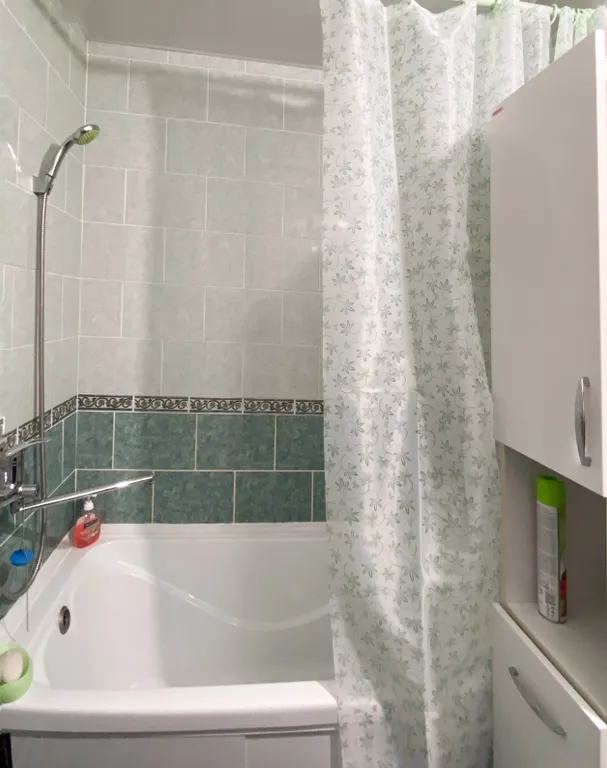 Квартира-студия на въезде и выезде из города