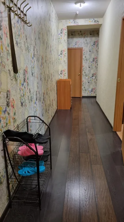 Большая двушка напротив ТРК МегаГринн