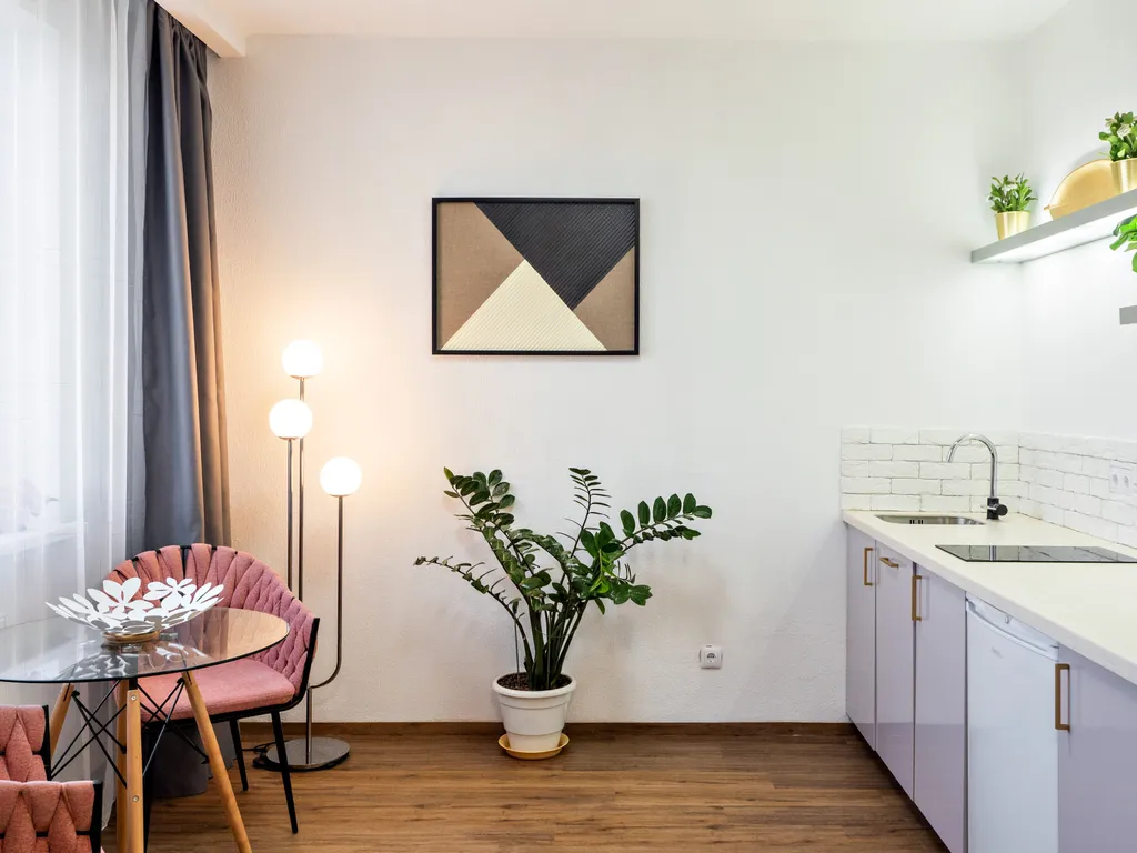 Место в подземном паркинге Центр Екатеринбурга Красивый вид.