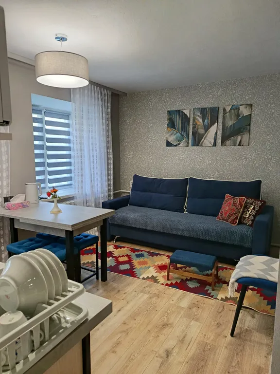 Атмосферная квартира у живописного пруда