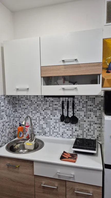 Уютная студия с видом на реку Иртыш