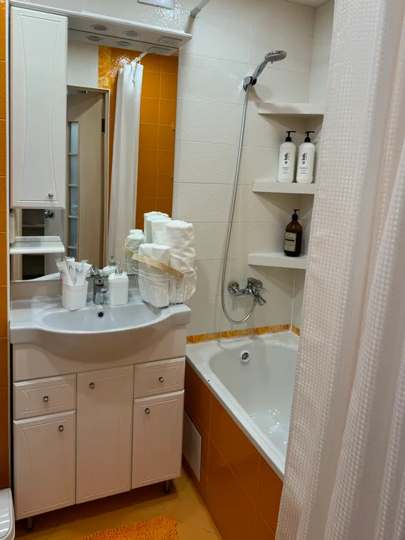 Уютное гнёздышко у леса