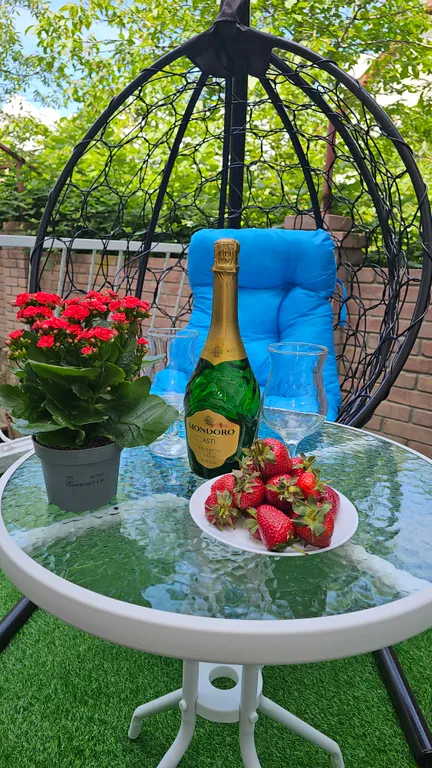 Квартира Семейный номер с видом на море — аренда посуточно в Малореченское