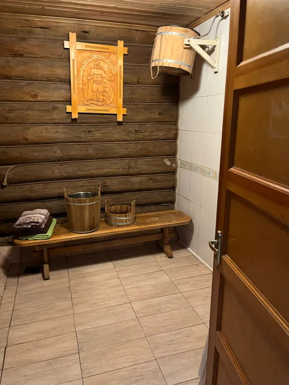 Комфортный коттедж в центре