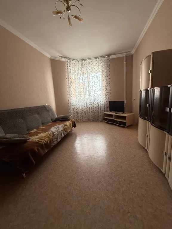 Двухкомнатная квартира возле микрохирургии глаза — аренда посуточно в Оренбург