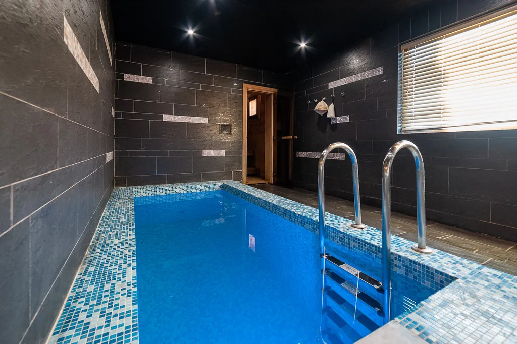 Лисавино Eco House, дом с бассейном и баней