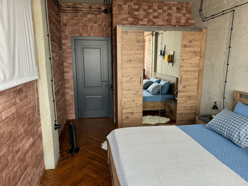 Шикарная квартира в лофт стиле, недалеко от моря со всеми удобствами