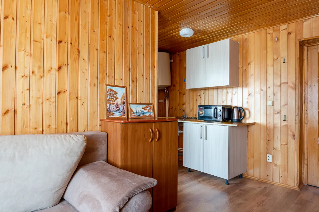 5 местный двухкомнатный номер с кухонной зоной, парковка в подарок