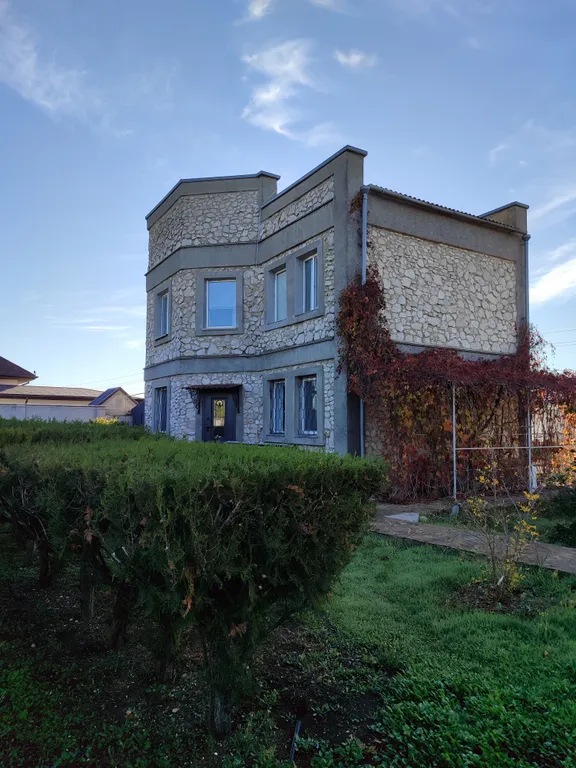 Вилла у Озера