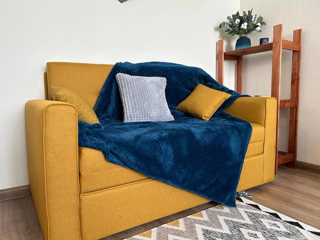 Уютная квартира с ярким дизайном — аренда посуточно в Хабаровск