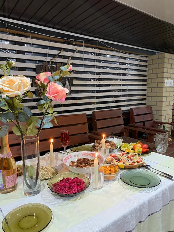 Домик у озера