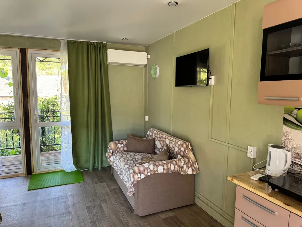 Шикарная студия у моря с 2 балконами