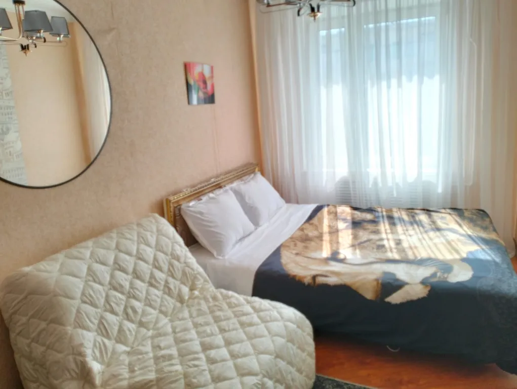 Квартира Двухкомнатная квартира в центре города — Кашира