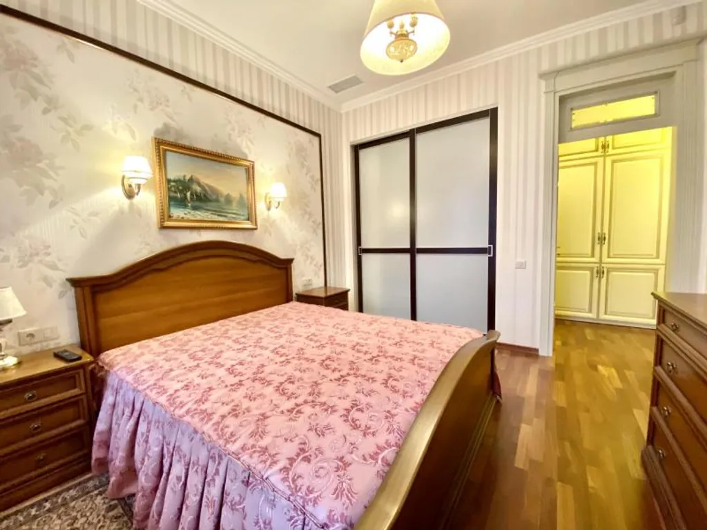 Роскошная квартира Классика у моря с видом на парк