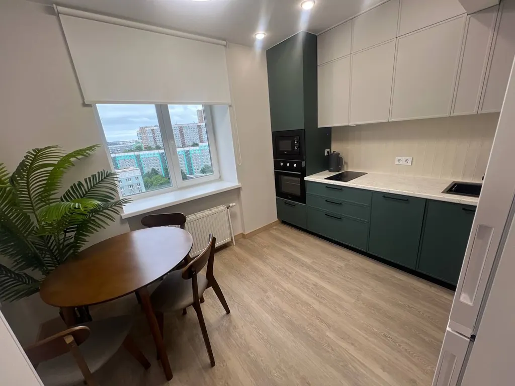 Двухкомнатные апартаменты около Нагорного парка