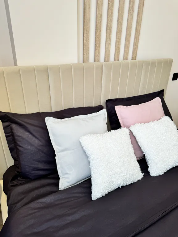 Студия в центре города с видом на набережную