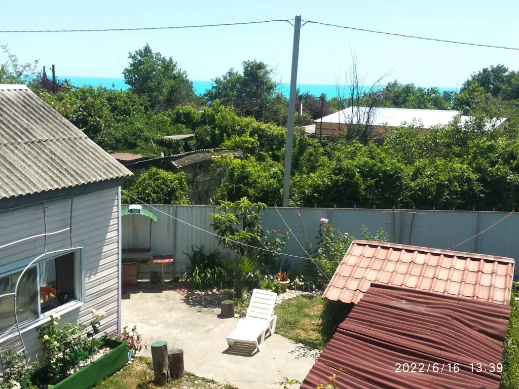 Дом у моря в вишневке