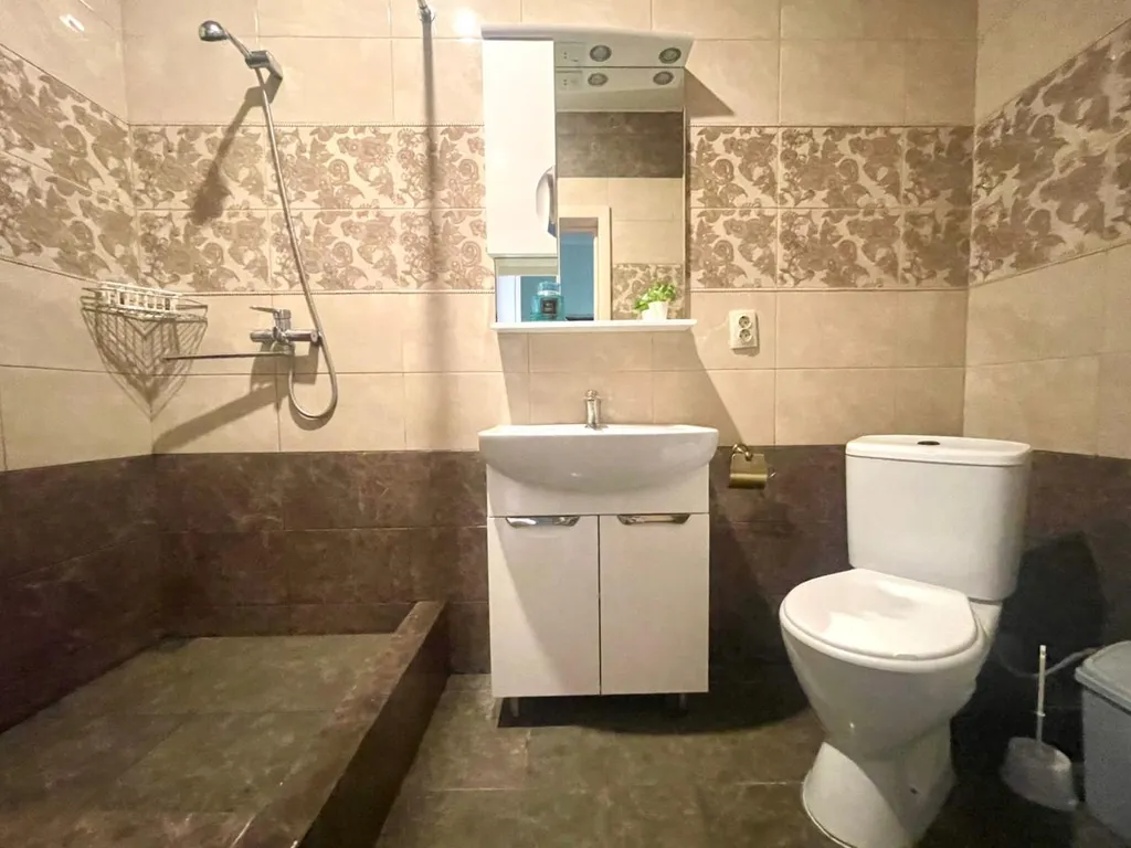 Квартира Просторная квартира в пяти минутах от пляжа — Геленджик