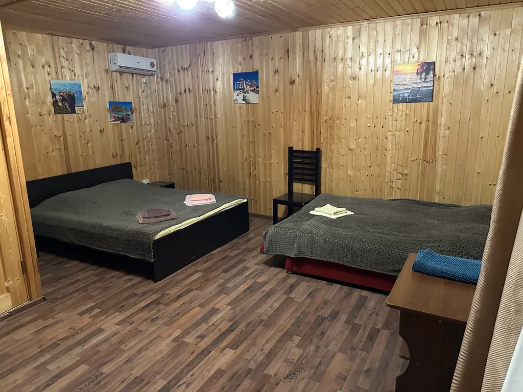 Уютный дом на частной территории