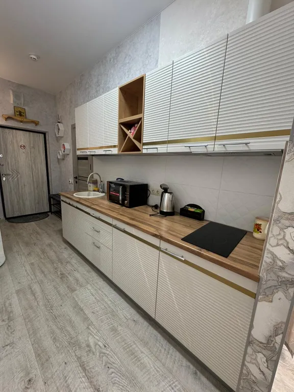 Студия с видом на море