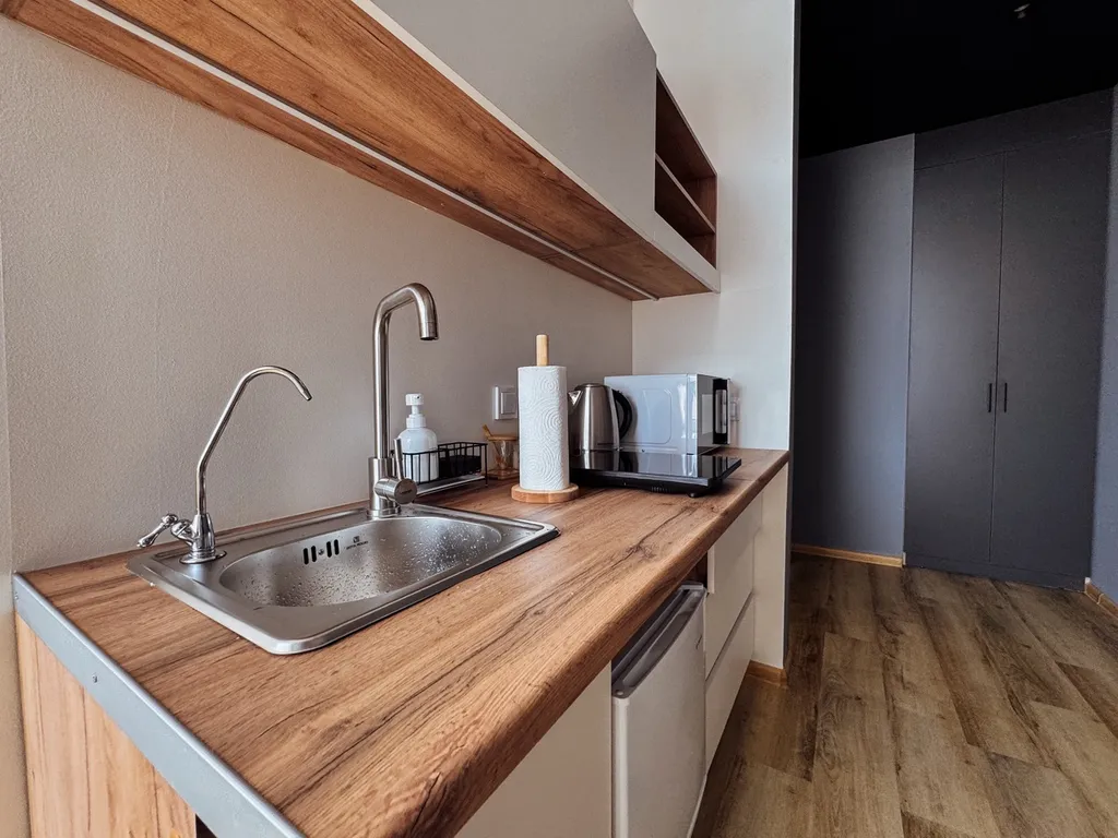 А.В. Апартаменты БЦ Аметист