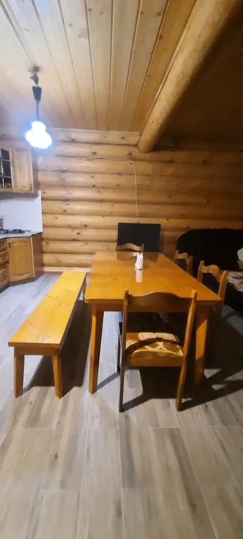 Новый деревянный дом в живописном месте