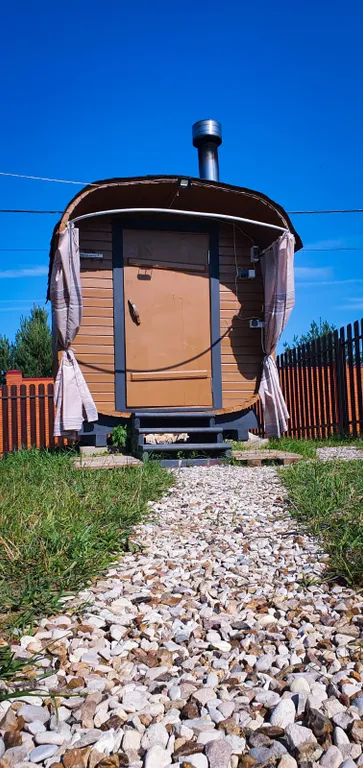 Уютный домик в стиле а-фрейм