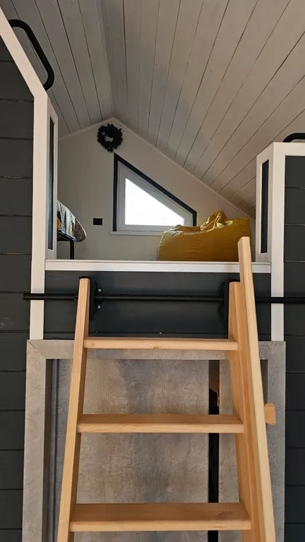 Коттедж Уютный полевой домик — Луга