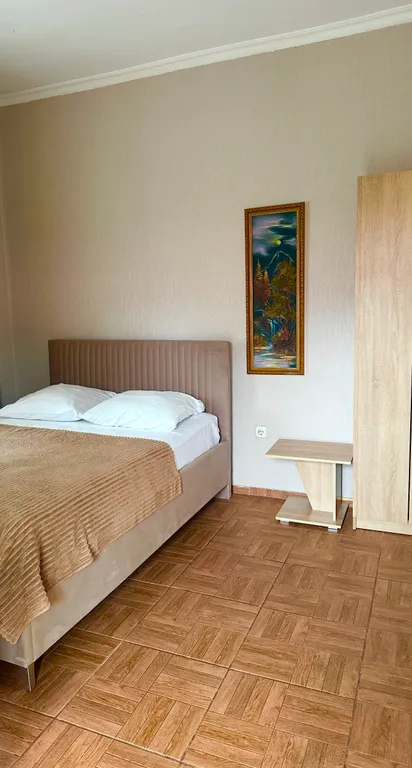 Уютный номер с бассейном