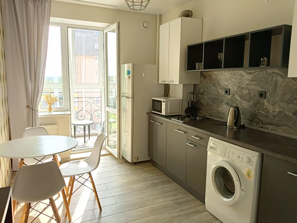 Квартира у озера