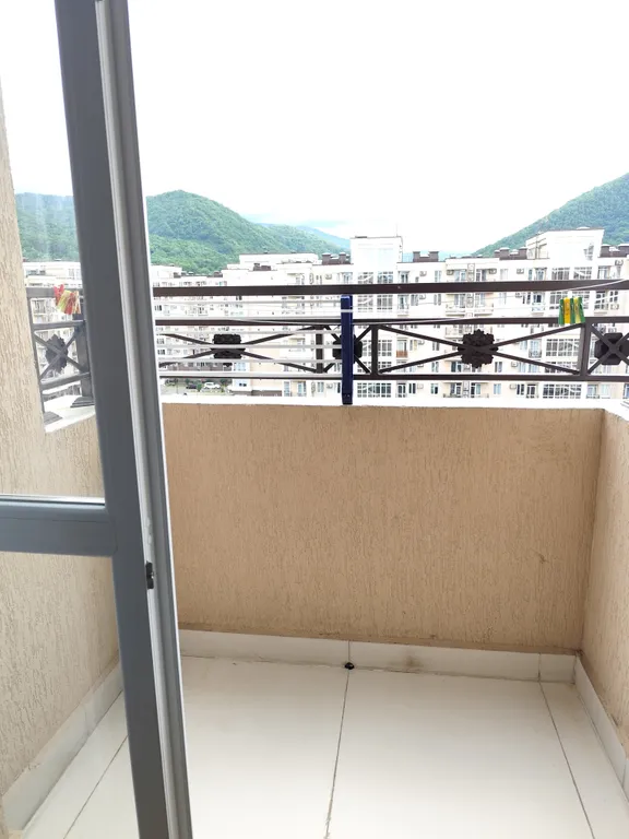 Квартира на 9 этаже с балконом, вид на горы, п. Лазареаское, Сочи