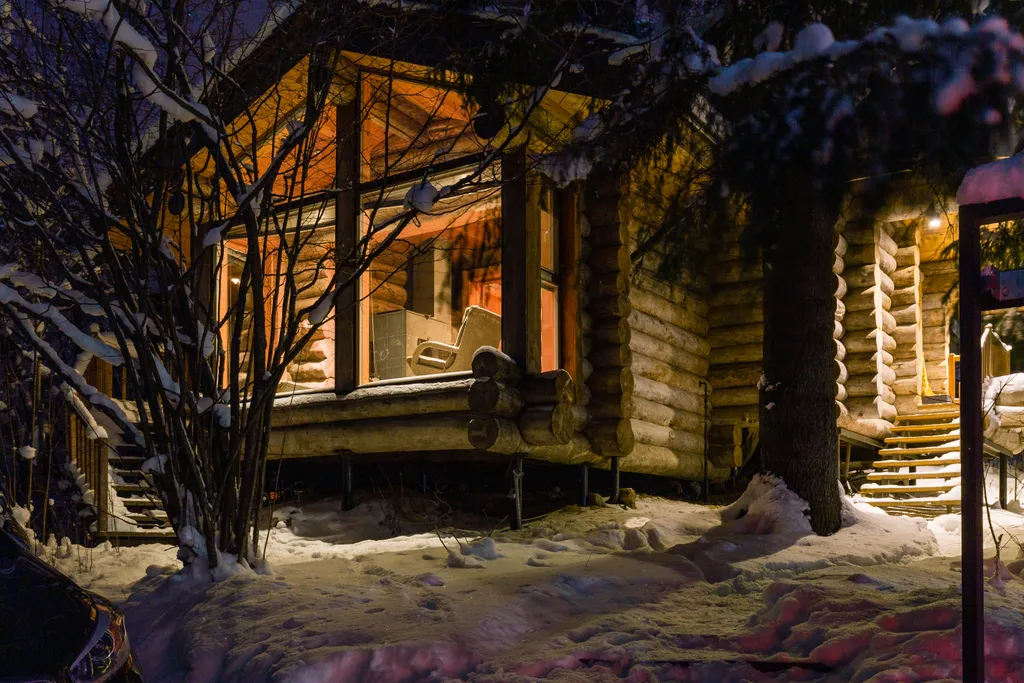 Уютный деревянный эко-дом