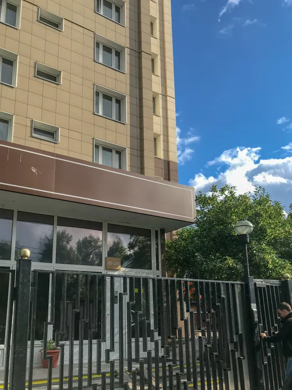 Квартира Комната с общей ванной  в блоке — Москва