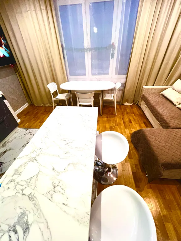 Новая квартира с прекрасными видами в центре города у канатной дороги