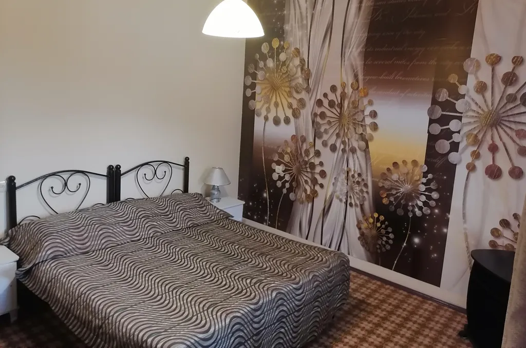 Коттедж 3-комнатный Дом — Гагра