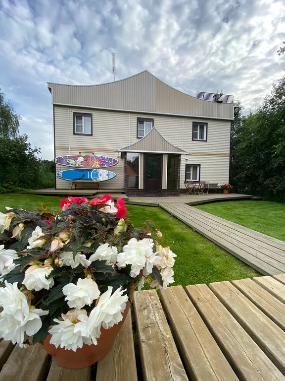 Коттедж Уютный дом на берегу озера Волынское — Санкт-Петербург