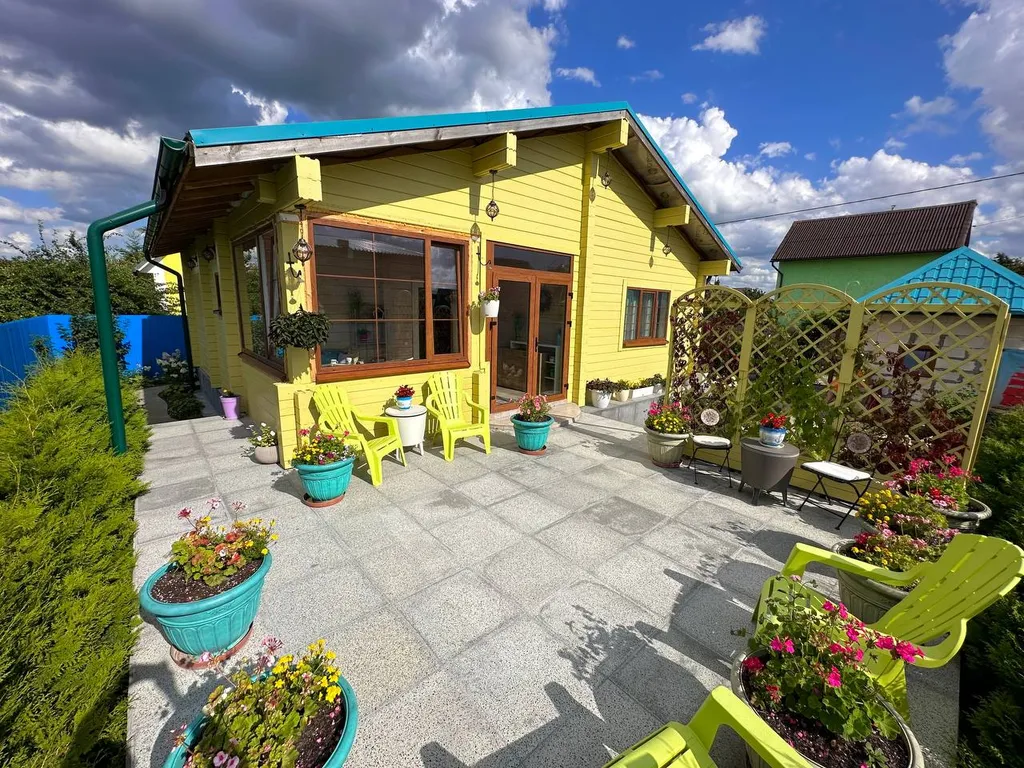 Уютный дом у моря