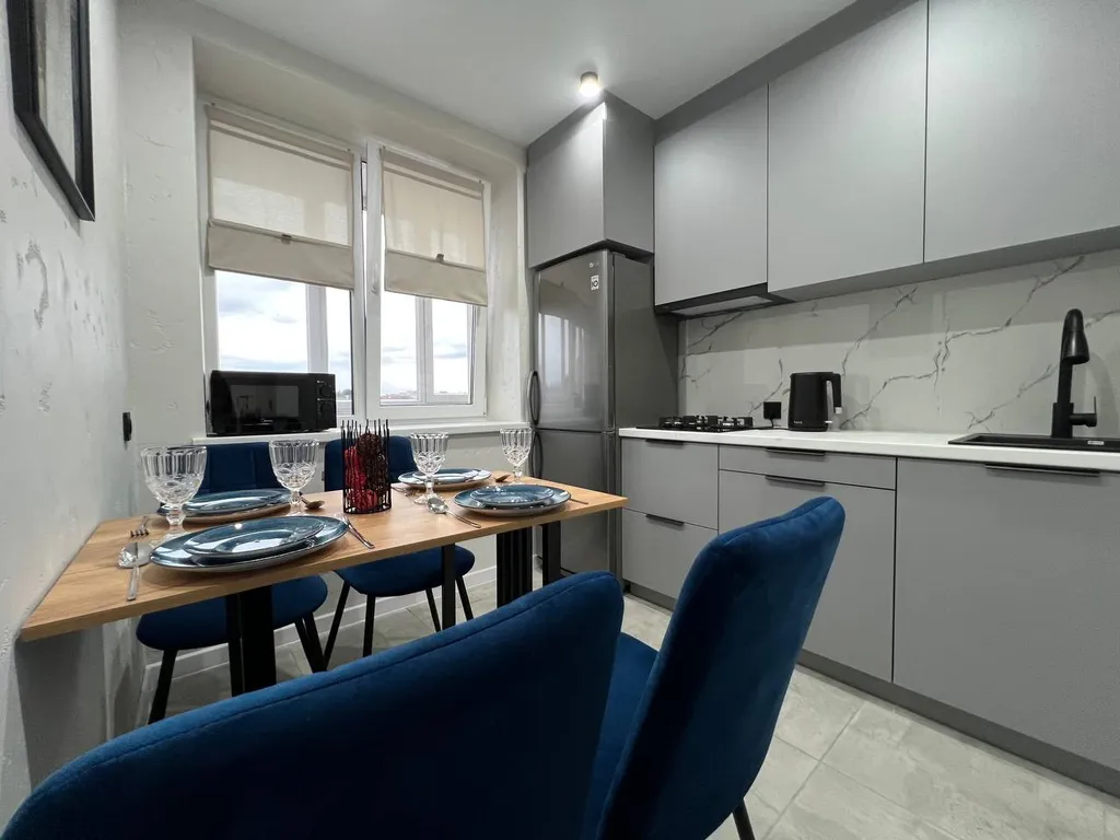 Апартамент с видом на фарный костел