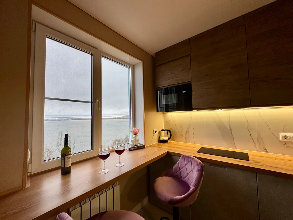 Видовая квартира на набережной! Вид на Море и НВАЭС!Кровать King Size