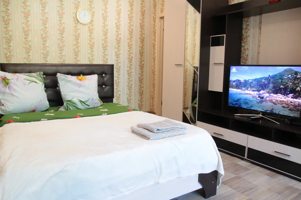 Просторная 2-к квартира рядом с Севмашем, ул. Капитана Воронина — аренда посуточно в Северодвинск