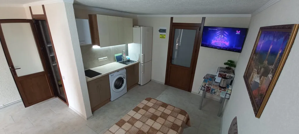 Коттедж Часть дома с бассейном у моря — Геленджик