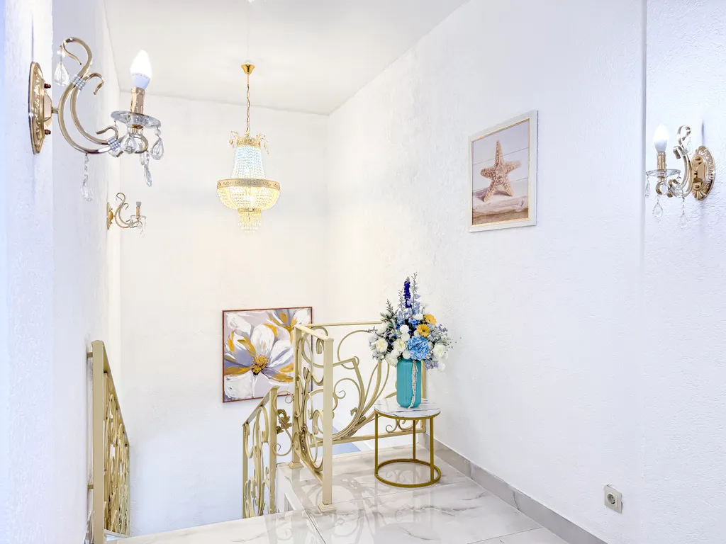 Котеджный дом при отеле Семья