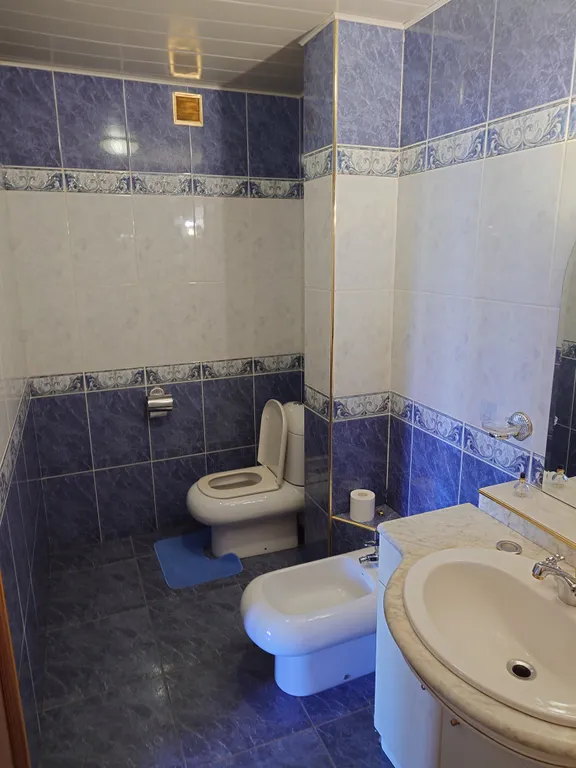 Просторная 4-х комнатная квартира в центре города