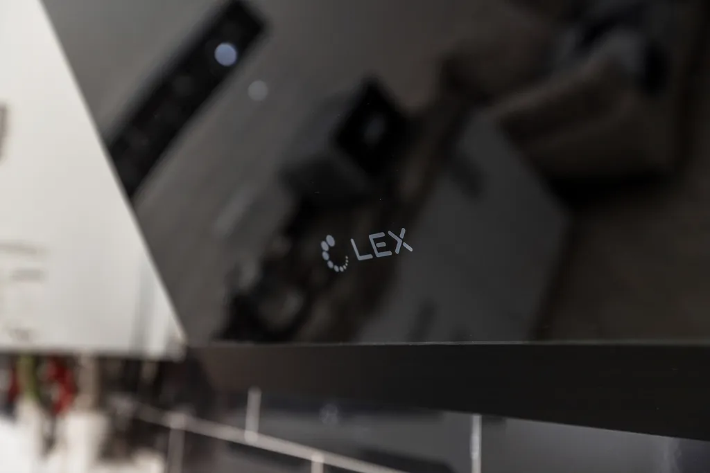 Квартира Квартира в ЖК Изумрудный город на берегу моря с бассейном — Геленджик