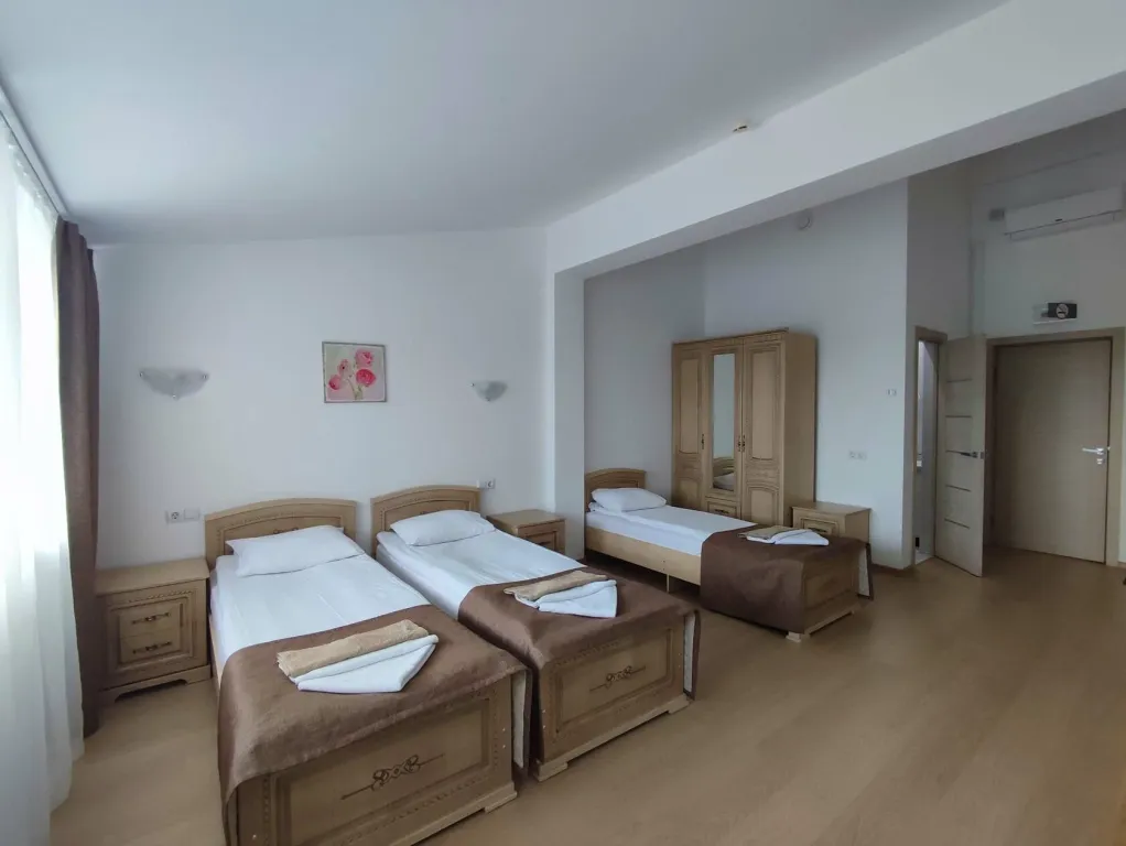 Номер «TRIPLE»