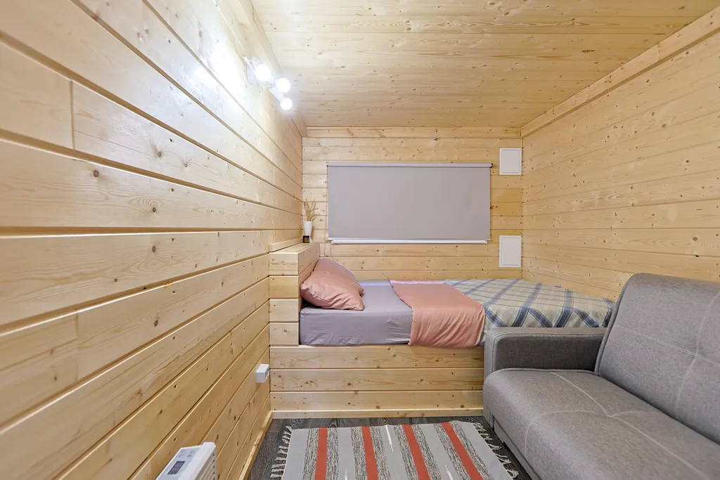 Уютный дом с сауной зоной барбекю и своей парковкой в черте города